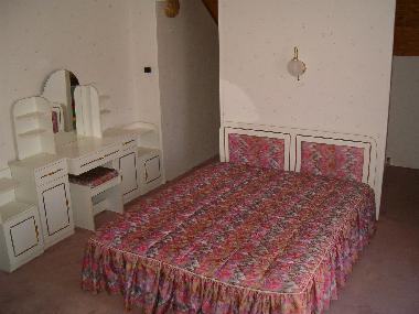 Maison de vacances �/en/au Balatonkereszt�r (Somogy)ou appartement ou maison de vacances