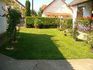 Maison de vacances �/en/au Balatonkereszt�r (Somogy)ou appartement ou maison de vacances