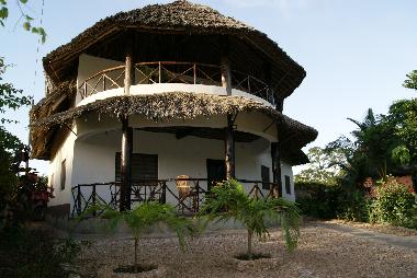 Maison de vacances �/en/au Galu Beach (Coast)ou appartement ou maison de vacances