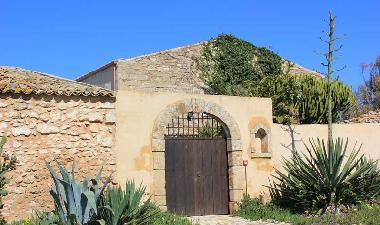 Palais / Chteau /en/au Punta Secca (Ragusa)ou appartement ou maison de vacances