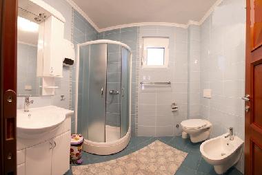 Villa �/en/au Zagradje (Mont�n�gro)ou appartement ou maison de vacances