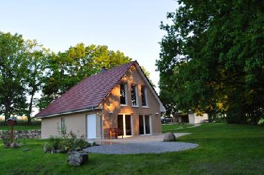 Maison de vacances /en/au Strasen (Mecklenburgische Seenplatte)ou appartement ou maison de vacances