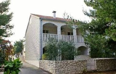 Maison de vacances /en/au Mirca (Splitsko-Dalmatinska)ou appartement ou maison de vacances