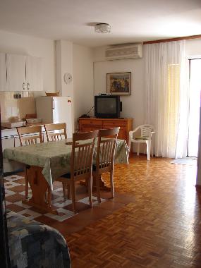 Villa /en/au Petrčane (Zadarska)ou appartement ou maison de vacances