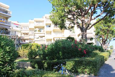 Appartement de vacances /en/au Saint laurent du Var (Alpes-Maritimes)ou appartement ou maison de vacances