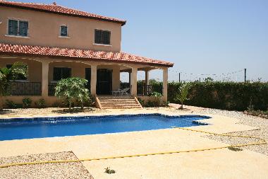 Villa �/en/au n