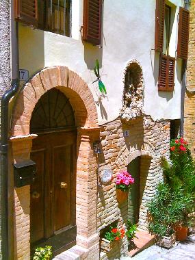 Appartement de vacances �/en/au Montalto delle Marche (Ascoli Piceno)ou appartement ou maison de vacances