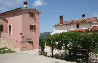 Maison de vacances �/en/au Motovun (Istarska)ou appartement ou maison de vacances