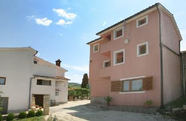 Maison de vacances �/en/au Motovun (Istarska)ou appartement ou maison de vacances