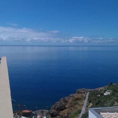 Maison de vacances �/en/au calheta (Madeira)ou appartement ou maison de vacances