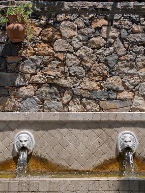 Villa /en/au mixorouma-spili (Rethymni)ou appartement ou maison de vacances