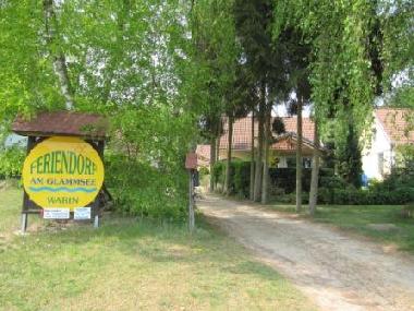 Maison de vacances /en/au Warin (Mecklenburgische Seenplatte)ou appartement ou maison de vacances