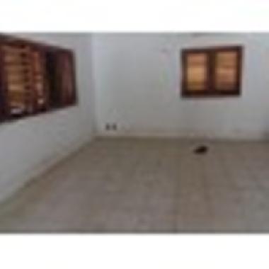 Maison de vacances �/en/au lom� (Lome)ou appartement ou maison de vacances