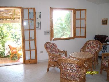 Villa /en/au CHIA (Cagliari)ou appartement ou maison de vacances