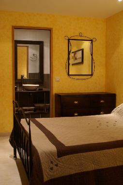 Appartement de vacances �/en/au MENTON (Alpes-Maritimes)ou appartement ou maison de vacances