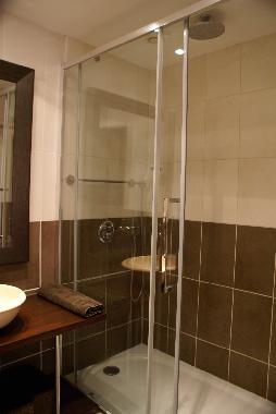 Appartement de vacances �/en/au MENTON (Alpes-Maritimes)ou appartement ou maison de vacances