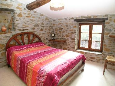 Maison de vacances �/en/au St Pierre Montlimart  (Maine-et-Loire)ou appartement ou maison de vacances