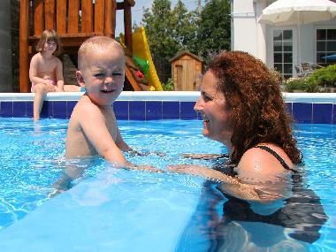 Maison de vacances �/en/au Siofok (Somogy)ou appartement ou maison de vacances