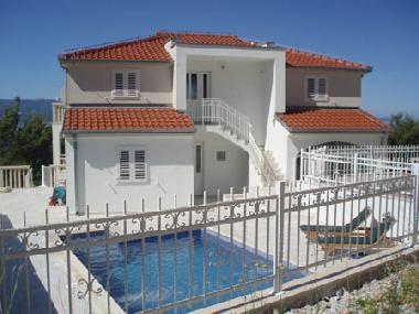 Villa /en/au Stanici (Splitsko-Dalmatinska)ou appartement ou maison de vacances