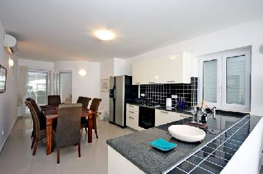 Villa /en/au Stanici (Splitsko-Dalmatinska)ou appartement ou maison de vacances