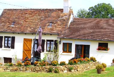 Maison de vacances �/en/au Sarlande (Dordogne)ou appartement ou maison de vacances