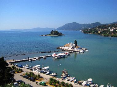 Chambre avec petit djeuner /en/au Gardeno (Kerkyra)ou appartement ou maison de vacances