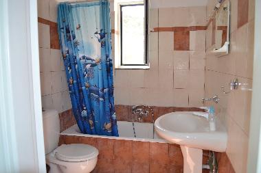 Maison de vacances �/en/au ANAVRA village (near thermopyles-hotgates) (Fthiotida)ou appartement ou maison de vacances