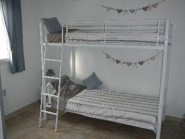 Chambre nr 3  lits superposs