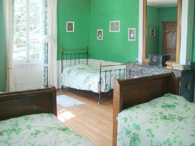 Palais / Chteau /en/au Les Halles (Rhne)ou appartement ou maison de vacances