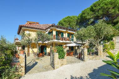 Appartement de vacances �/en/au Castellabate (Salerno)ou appartement ou maison de vacances