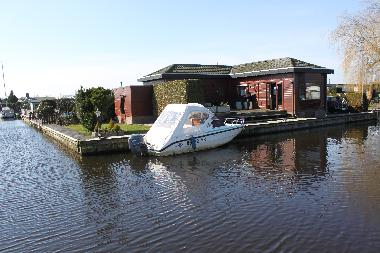 Chalet /en/au Lemmer (Friesland)ou appartement ou maison de vacances
