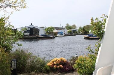 Chalet /en/au Lemmer (Friesland)ou appartement ou maison de vacances