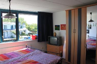 Chalet /en/au Lemmer (Friesland)ou appartement ou maison de vacances