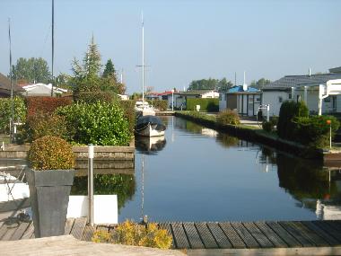 Chalet /en/au Lemmer (Friesland)ou appartement ou maison de vacances