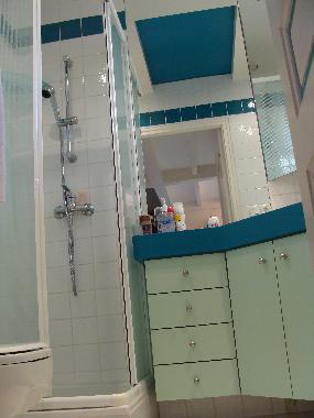 Salle de bain chambre 2