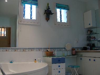 Salle de bain chambre 2