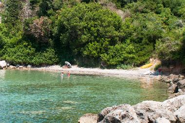 Maison de vacances �/en/au Kitries, Avia (Messinia)ou appartement ou maison de vacances