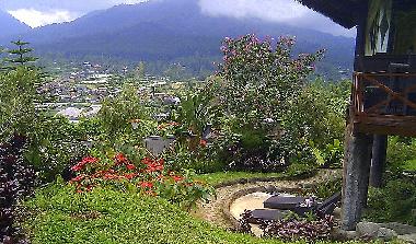 Maison de vacances �/en/au Bedugul (Bali)ou appartement ou maison de vacances