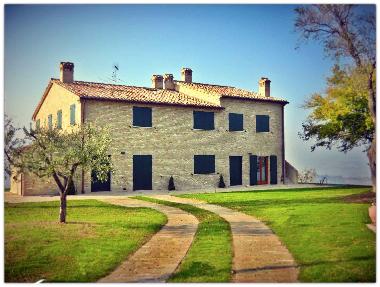 Maison de vacances /en/au Montelabbate (Pesaro e Urbino)ou appartement ou maison de vacances