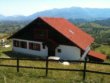 Chalet �/en/au Sirnea (Brasov)ou appartement ou maison de vacances