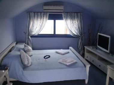 Villa /en/au Firostefani (Kyklades)ou appartement ou maison de vacances