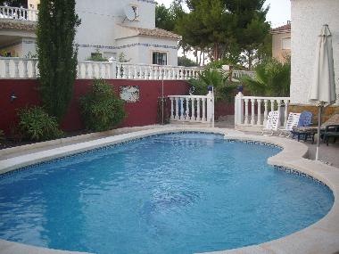 Maison de vacances /en/au Pinar de Campoverde (Alicante / Alacant)ou appartement ou maison de vacances