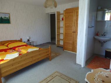 Chambre avec petit d�jeuner �/en/au Szabadkigyos (Bekes)ou appartement ou maison de vacances