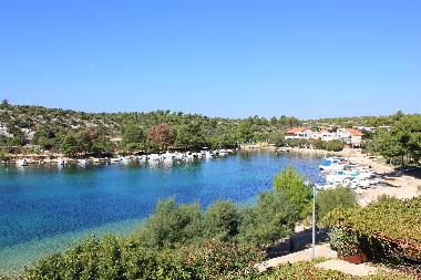 Appartement de vacances /en/au Grebastica (Sibensko-Kninska)ou appartement ou maison de vacances