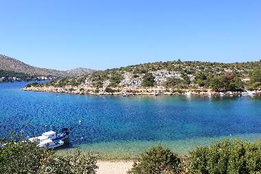 Appartement de vacances /en/au Grebastica (Sibensko-Kninska)ou appartement ou maison de vacances