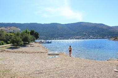 Appartement de vacances /en/au Grebastica (Sibensko-Kninska)ou appartement ou maison de vacances