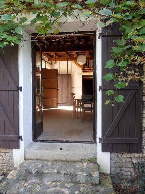 Maison de vacances �/en/au V�zelay (Yonne)ou appartement ou maison de vacances