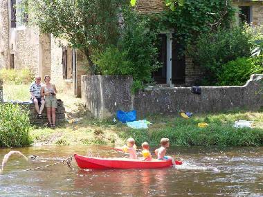 Maison de vacances �/en/au V�zelay (Yonne)ou appartement ou maison de vacances