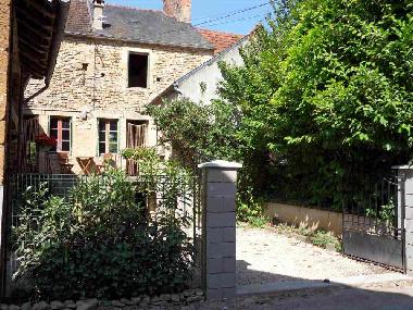 Maison de vacances /en/au Saint Pere (Yonne)ou appartement ou maison de vacances