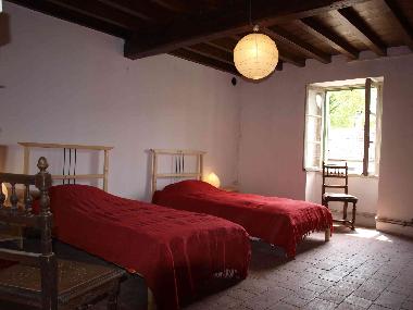 Maison de vacances /en/au Saint Pere (Yonne)ou appartement ou maison de vacances